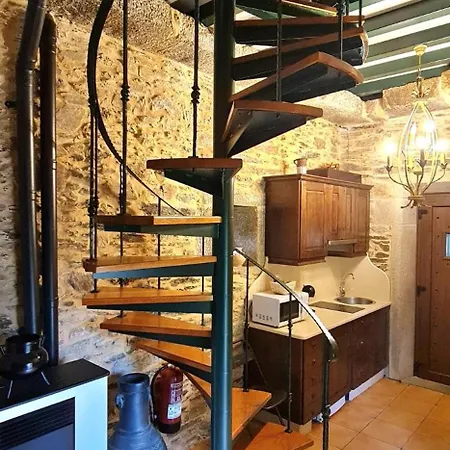 Alpesi faház Casa Horreo Lar San Adrian *