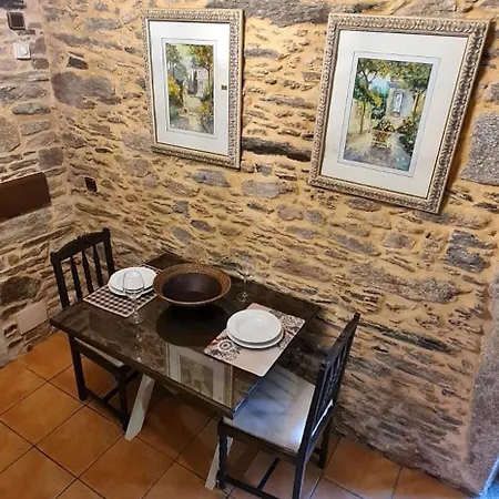 Casa Horreo Lar San Adrian * A Coruña