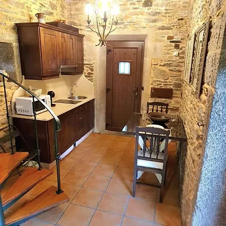Alpesi faház Casa Horreo Lar San Adrian *